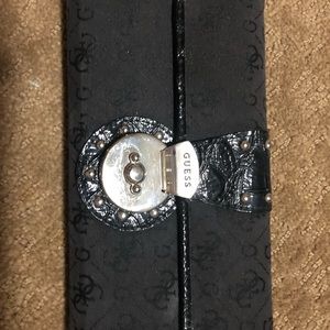 Guess wallet